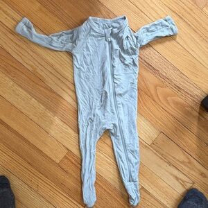 Kyte 3-6 month onsie